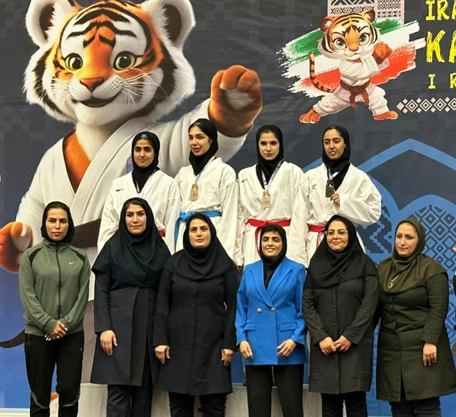 ریحانه عزیزی به مدال برنز مسابقات قهرمانی کشور -انتخابی تیم ملی رده امید وزن ۶۸+دست یافت.
